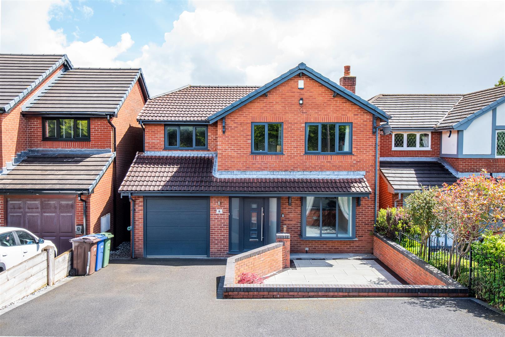 4 bed property in Colyton Close, Chorley